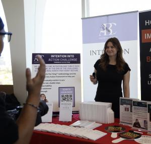 Author and entrepreneur Avery Brenna Crumrine