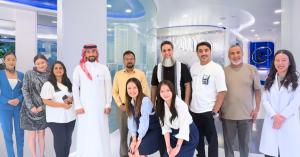 Medical tourism Thailand delegation visiting R3 Life anti-aging clinic in Bangkok