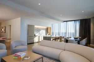 JW Marriott Reston Station's Presidential Suite