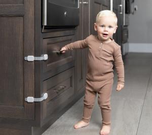 Jool Baby baby proofing child safety strap locks