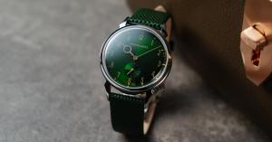 MONOGRIIS RESTA MIDORI 36mm mechanical watch with a green sunray dial, gold-tone hands and a green leather strap.