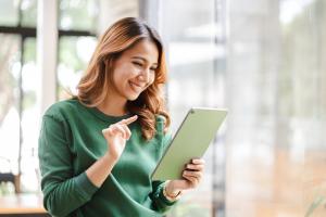 Sunshine Teachers’ Training Pioneers Montessori Education with CYPHER Learning LMS and Generative AI in Indonesia and Globally