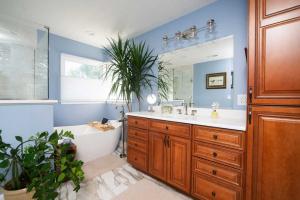 T.W. Ellis Bathroom Remodel