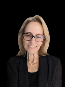 Headshot of Shauna Oenning