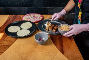 Carne a la leña en restaurantes en Polanco con carta de vinos.